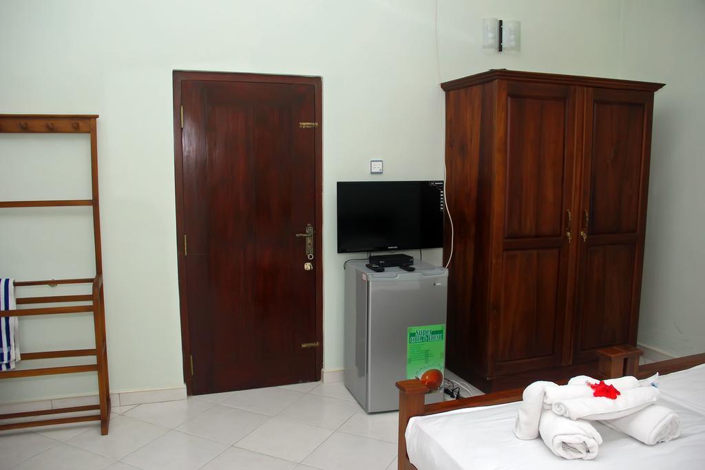 Methira Villa Aluthgama Quarto foto